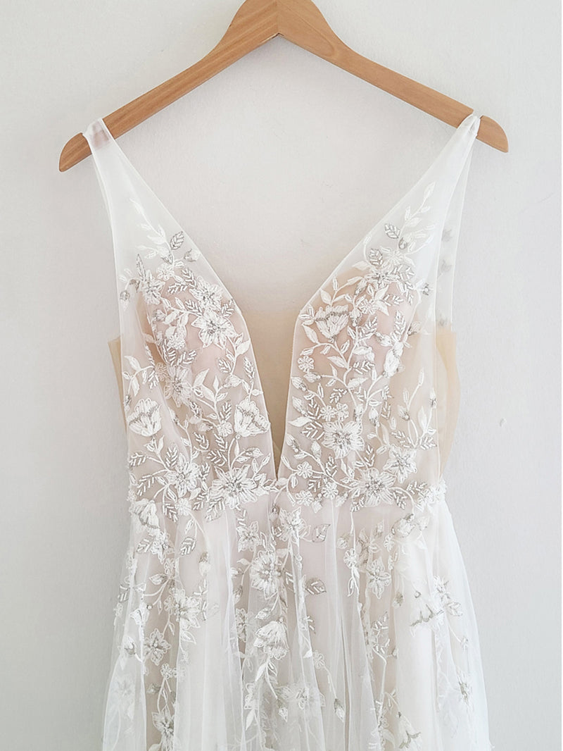 Seeley Gown by Wtoo by Watters