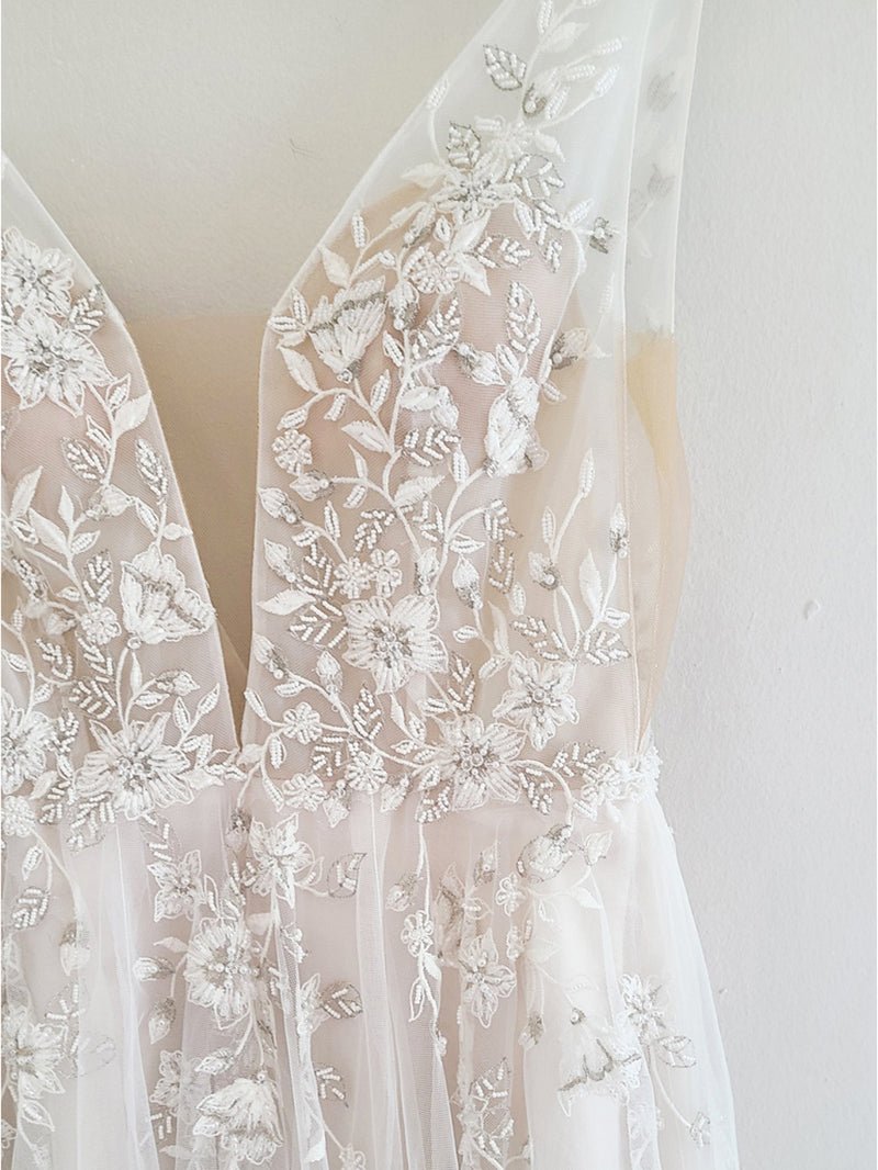 Seeley Gown by Wtoo by Watters