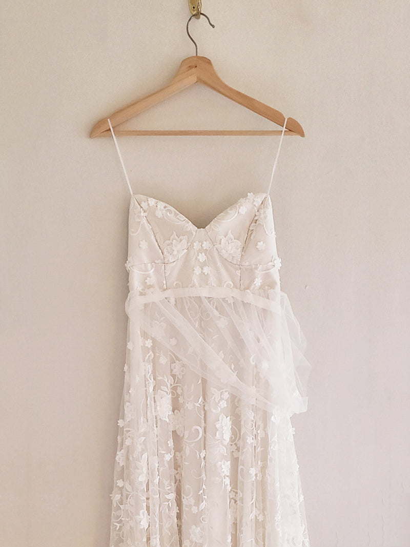 Avery Gown by Anna Campbell