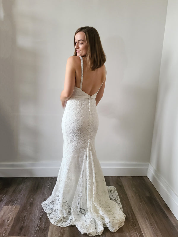 Enchanting by Mon Cheri